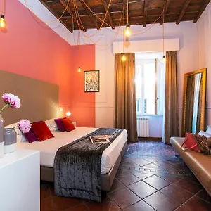 3* Гостевой дом Town House Campo De Fiori