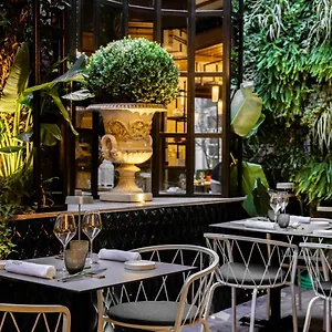 5* Отель Luxus